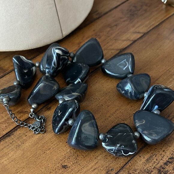 Chunky Black and Gray marble Stone Necklace - Picture 6 of 6